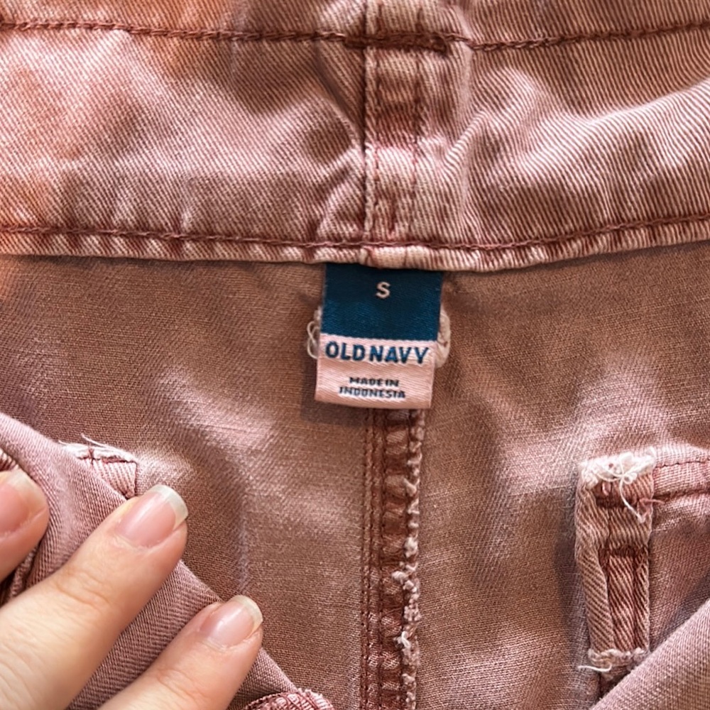Old Navy High Waist Pink Shorts - Picture 3 of 8